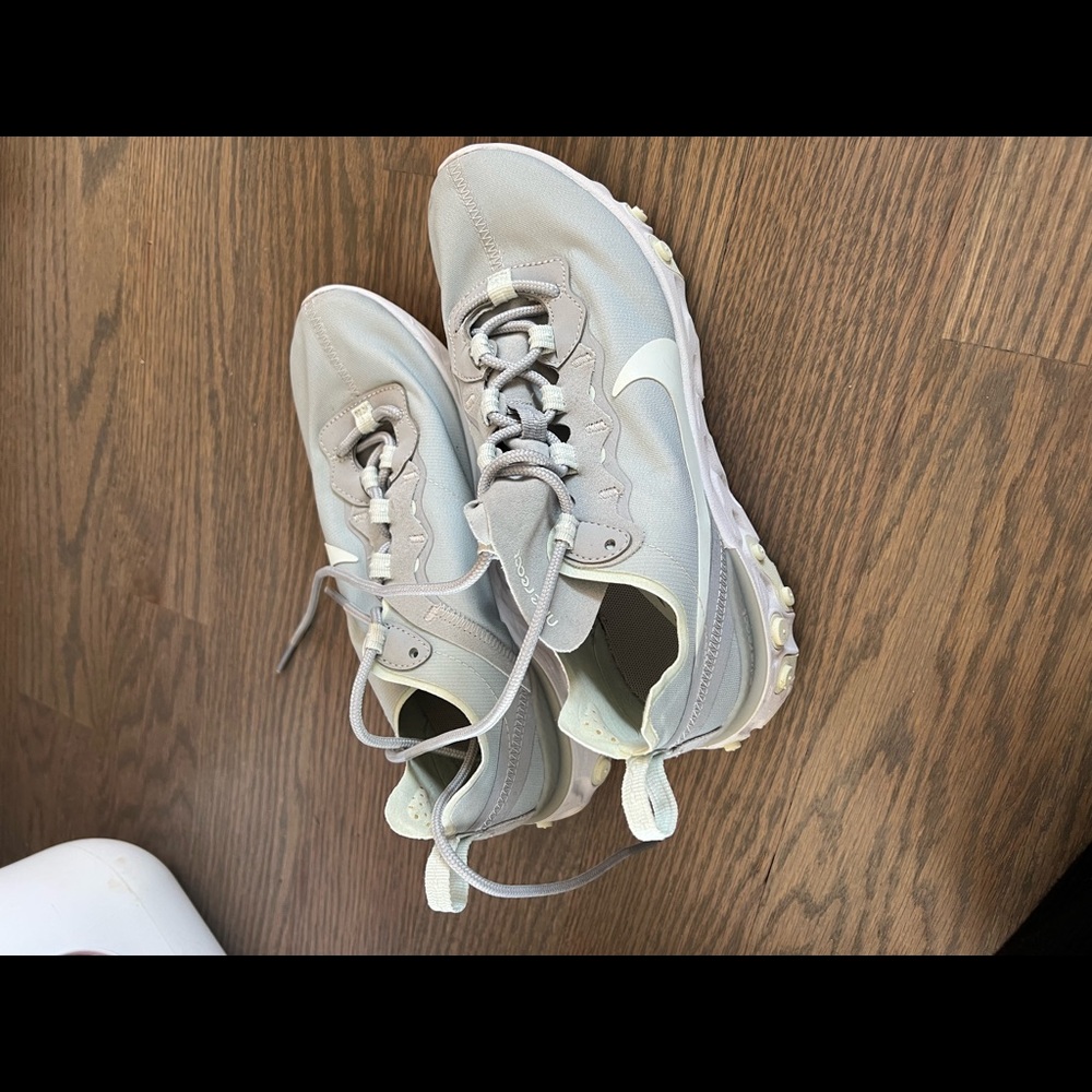 Women’s Nike Size 6.5 Like New